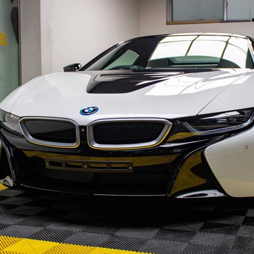 Image of BMW i8 protected with GYEON Enhance PPF